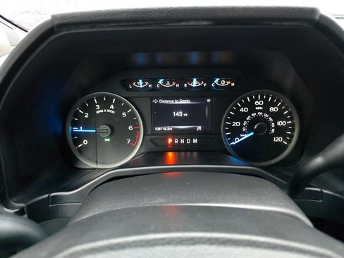 Used 2017 Ford F150 XLT w/ Equipment Group 302A Luxury image 15