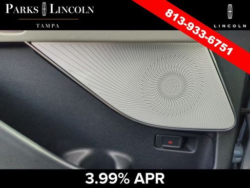 Certified 2025 Lincoln Aviator Black Label w/ Jet Appearance Package AWD/4WD image 18