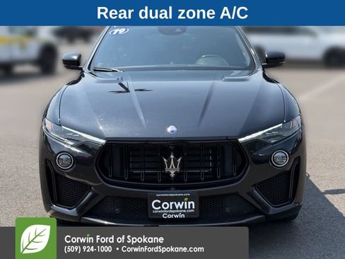 Used 2019 Maserati Levante Trofeo AWD/4WD image 7