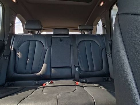 Used 2022 BMW X5 sDrive40i w/ Premium Package RWD image 28