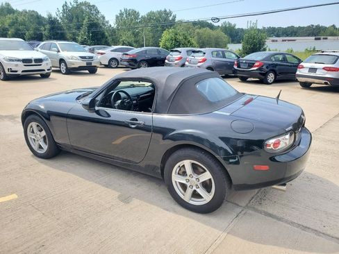 Used 2007 MAZDA MX-5 Miata Sport w/ Convenience Pkg RWD image 18