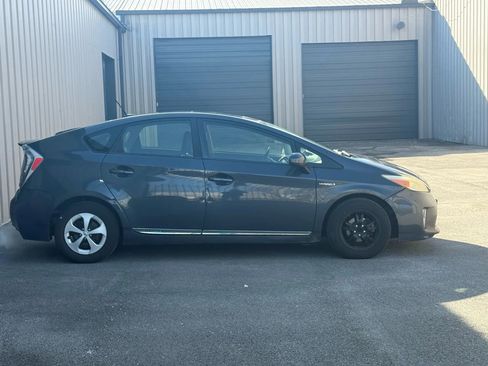 Used 2012 Toyota Prius Four image 8