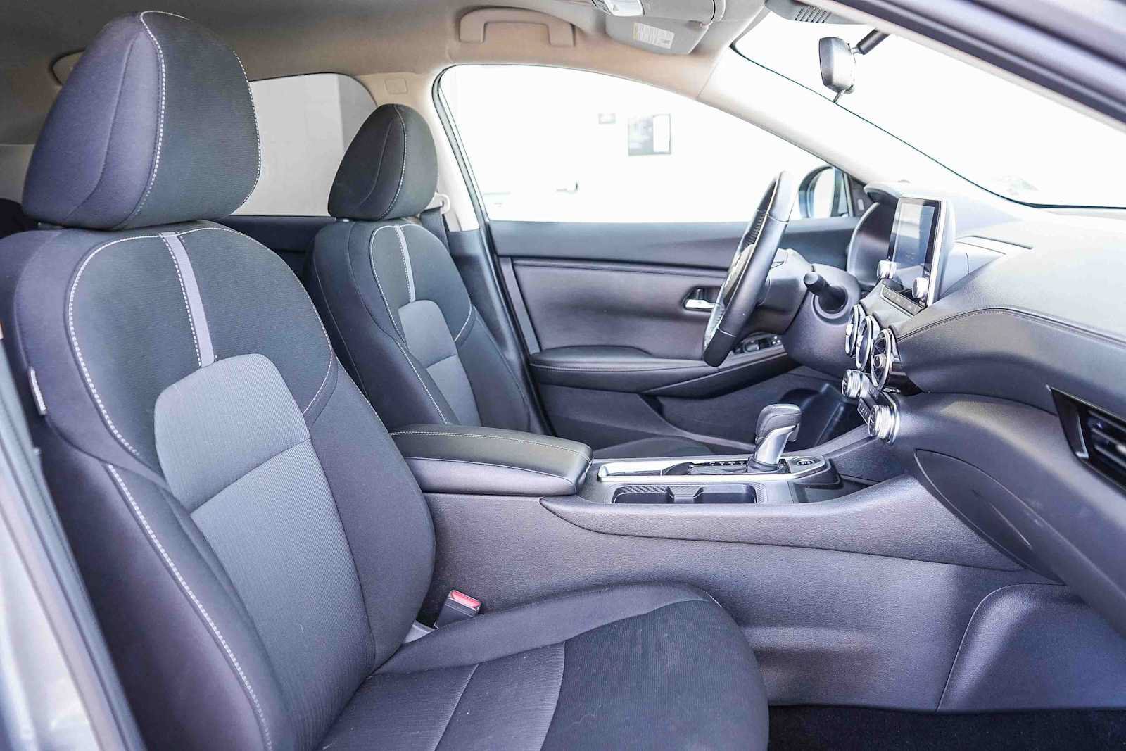 Used 2022 Nissan Sentra SV w/ All-Weather Package FWD image 16