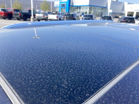 Used 2022 Chevrolet Tahoe High Country image 12