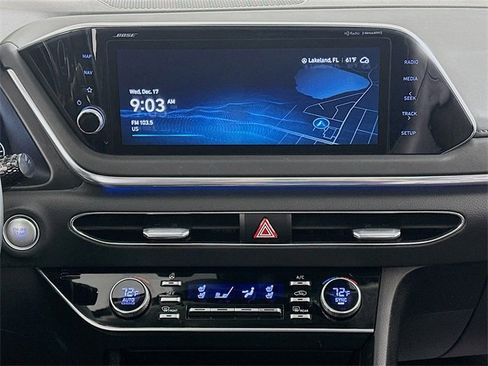Used 2022 Hyundai Sonata Limited image 15