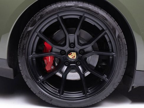 Used 2023 Porsche Taycan GTS image 39