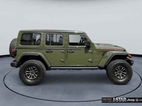 Used 2024 Jeep Wrangler Unlimited Rubicon AWD/4WD image 4