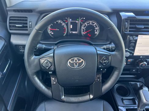 Used 2024 Toyota 4Runner TRD Off-Road Premium AWD/4WD image 14