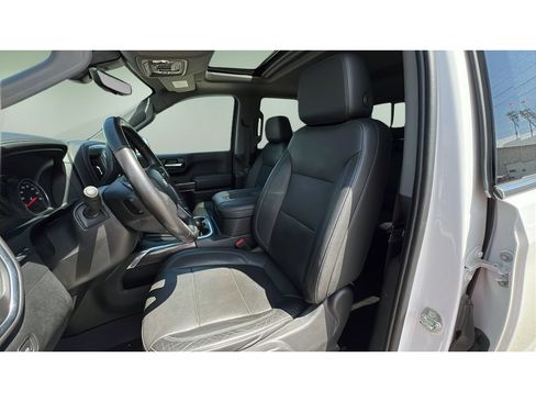 Certified 2020 Chevrolet Silverado 1500 LTZ w/ LTZ Premium Package AWD/4WD image 24