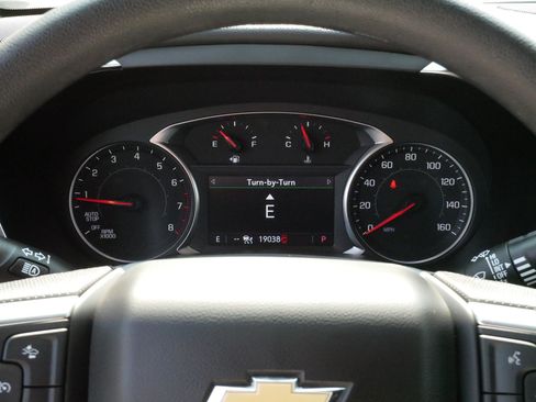 Used 2024 Chevrolet Blazer LT w/ Convenience Package FWD image 21