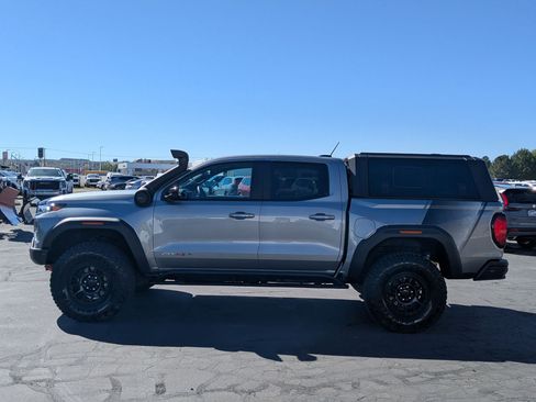 Used 2024 GMC Canyon AT4X w/ AT4X AEV Edition image 8