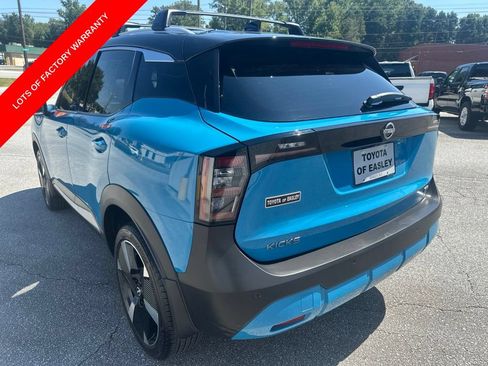 Used 2025 Nissan Kicks SR FWD image 5