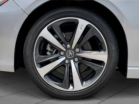 New 2025 Acura TLX w/ Technology Package FWD image 9