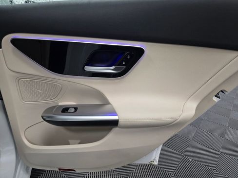 Certified 2025 Mercedes-Benz C 300 4MATIC Sedan image 24