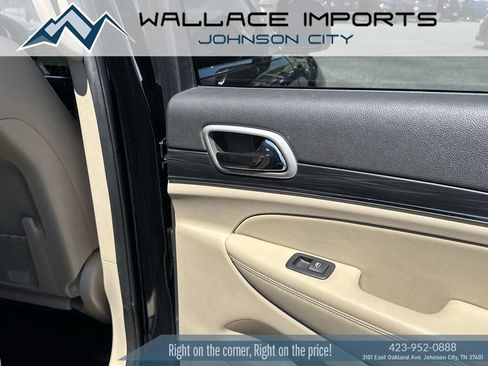 Used 2021 Jeep Grand Cherokee Limited AWD/4WD image 42