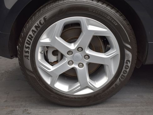 Used 2019 Land Rover Range Rover Sport HSE image 16