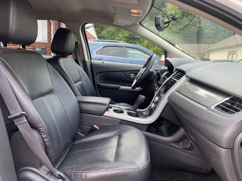 Used 2014 Ford Edge SEL w/ Equipment Group 205A AWD/4WD image 18