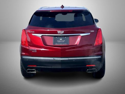 Used 2018 Cadillac XT5 Luxury w/ Driver Awareness Package image 6