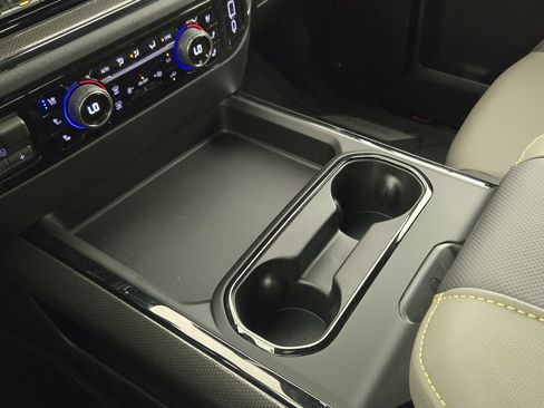 New 2026 Chevrolet Silverado 2500 ZR2 AWD/4WD image 21