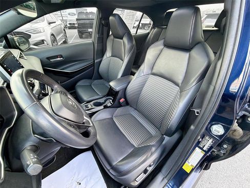 Used 2021 Toyota Corolla XSE image 11