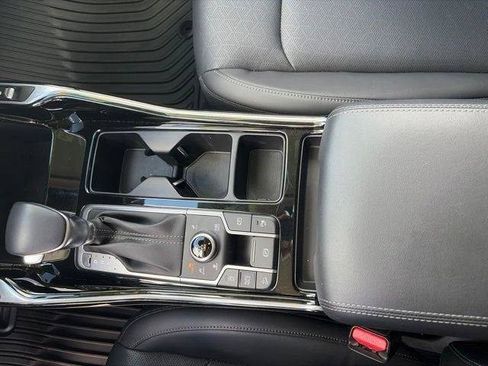 Used 2023 Kia Sorento SX AWD/4WD image 34