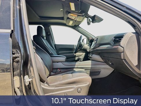 Used 2024 Dodge Durango GT RWD image 36