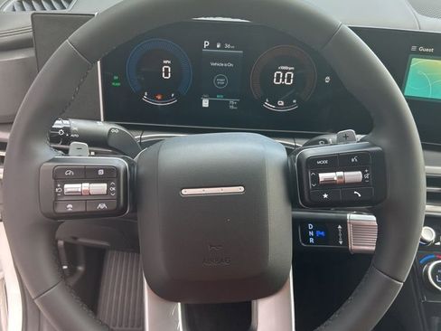 New 2026 Hyundai Santa Fe SE FWD image 8