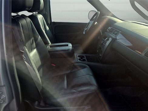 Used 2012 GMC Yukon SLT w/ Regional Value Package image 20