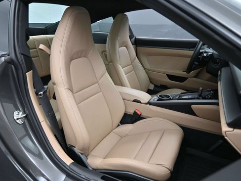 Certified 2022 Porsche 911 Carrera RWD image 26