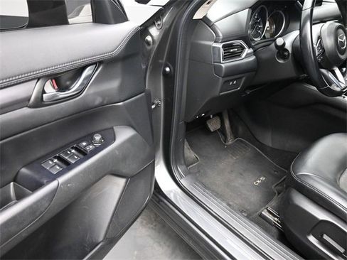 Used 2020 MAZDA CX-5 Touring image 13