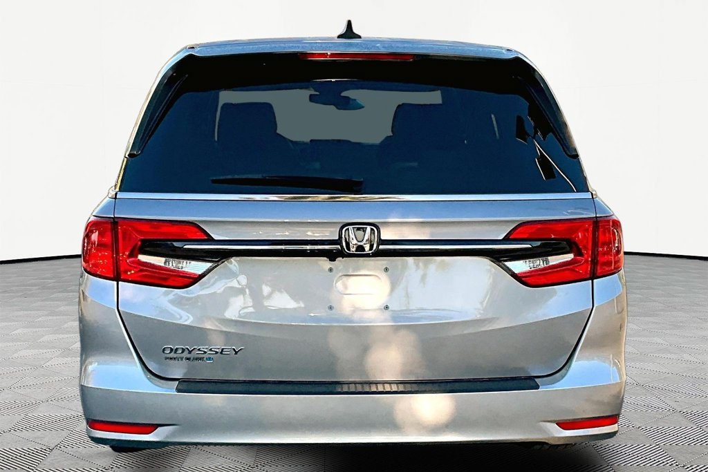 Certified 2024 Honda Odyssey EX-L image 6