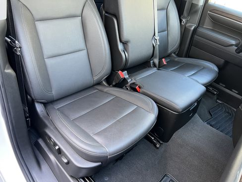 Used 2022 GMC Sierra 1500 SLT w/ X31 Off-Road Package image 23