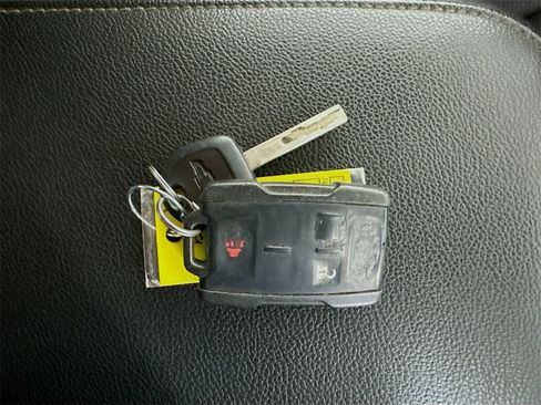 Used 2020 Chevrolet Colorado LT w/ LT Convenience Package image 37