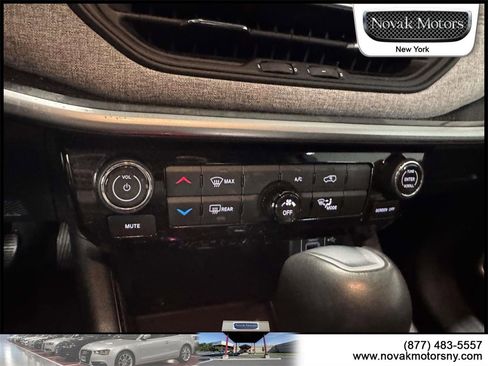 Used 2022 Jeep Compass Latitude image 21