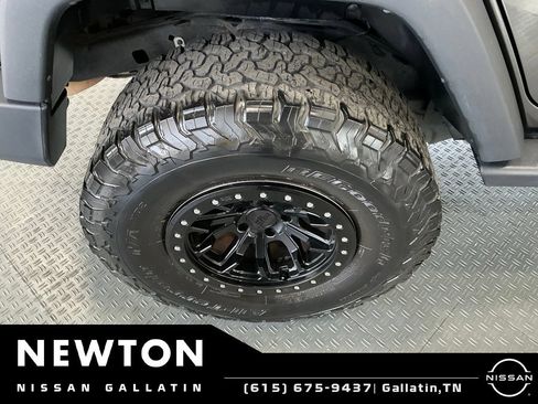 Used 2017 Jeep Wrangler Unlimited Sport w/ Quick Order Package 24S AWD/4WD image 56