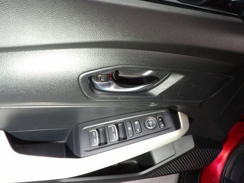 Used 2025 Honda Accord LX image 11