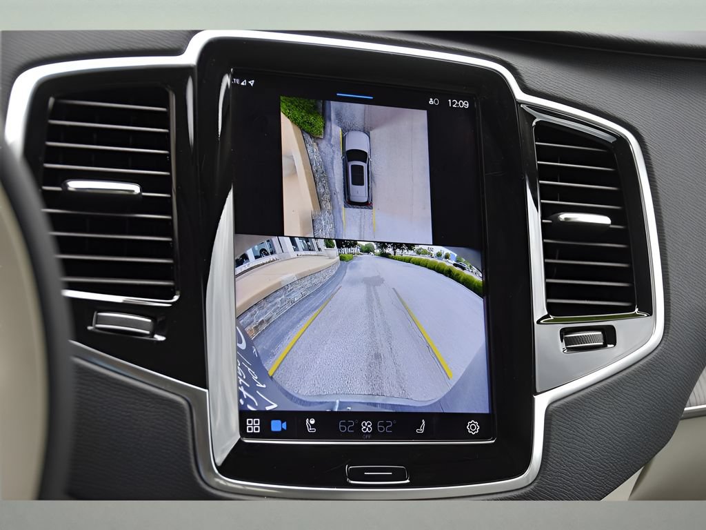 Used 2024 Volvo XC90 B6 Plus w/ Protection Package Premier AWD/4WD image 23