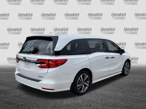 Used 2023 Honda Odyssey Touring image 10