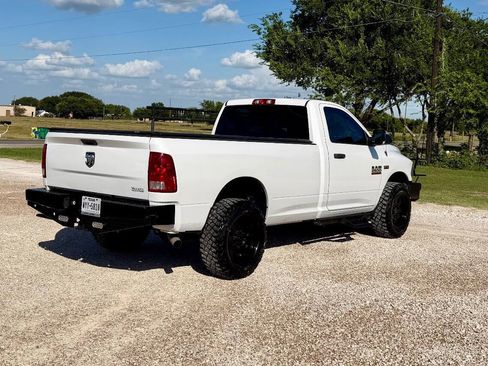 Used 2018 RAM 2500 Tradesman w/ Chrome Appearance Group RWD image 7