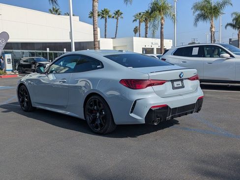Used 2026 BMW 430i Coupe w/ M Sport Package RWD image 9