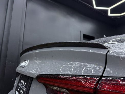 Used 2019 Audi RS 5 Sportback w/ Black Optic Carbon Package image 28