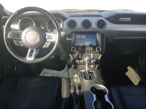 Used 2019 Ford Mustang Premium image 12