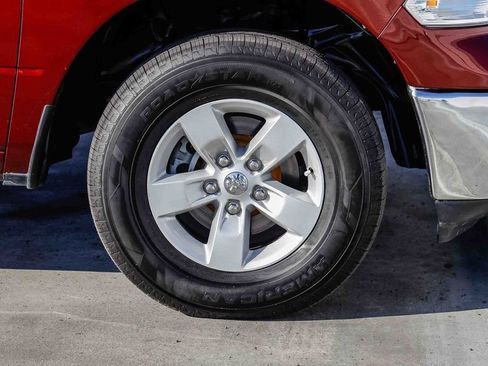 Used 2019 RAM 1500 Classic SLT image 11