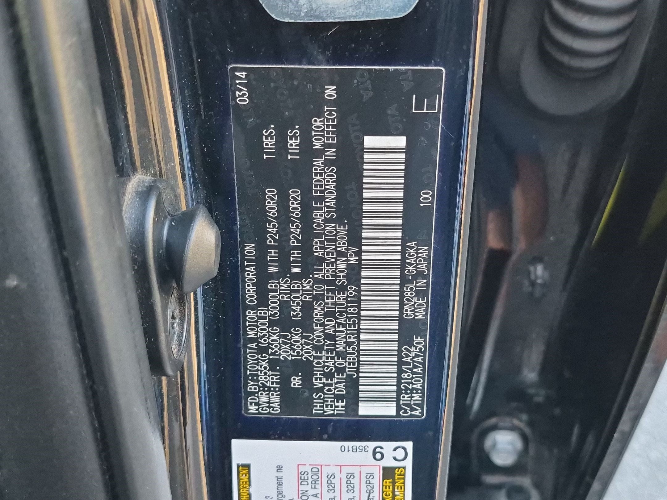 Used 2014 Toyota 4Runner Limited AWD/4WD image 37