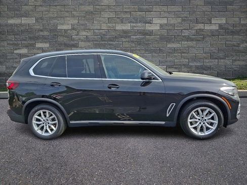 Used 2023 BMW X5 xDrive40i w/ Premium Package AWD/4WD image 7