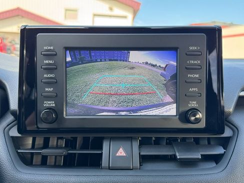 Certified 2019 Toyota RAV4 LE AWD/4WD image 22