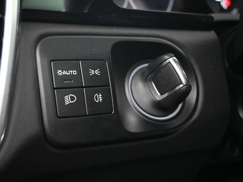 Used 2022 Porsche Cayenne Turbo S AWD/4WD image 22