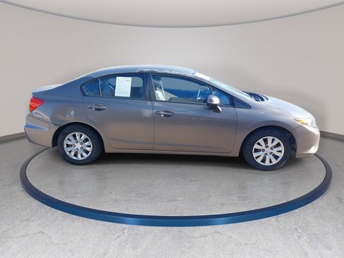Used 2012 Honda Civic LX image 4