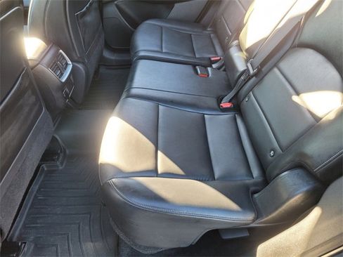 Used 2021 INFINITI QX50 Luxe w/ Appearance Package image 12