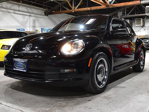Used 2012 Volkswagen Beetle 2.5 image 5